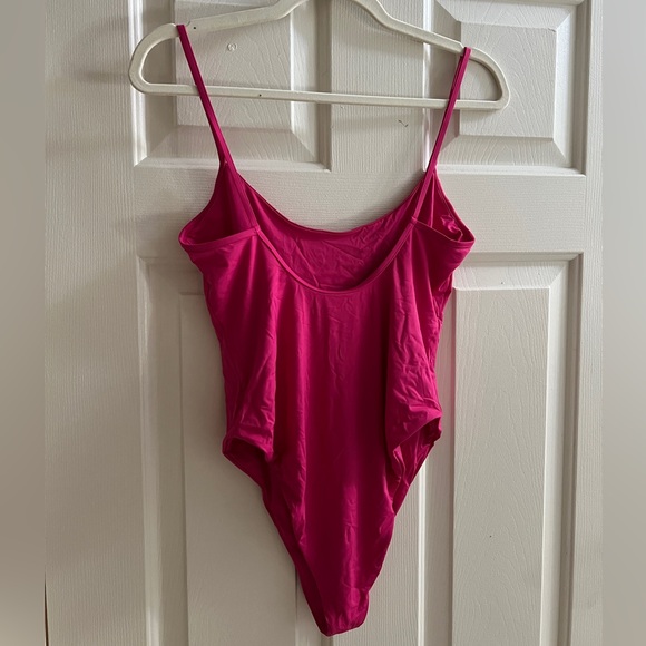 NWOT Toast Swim High Cut One Piece Swimsuit - Picture 2 of 3